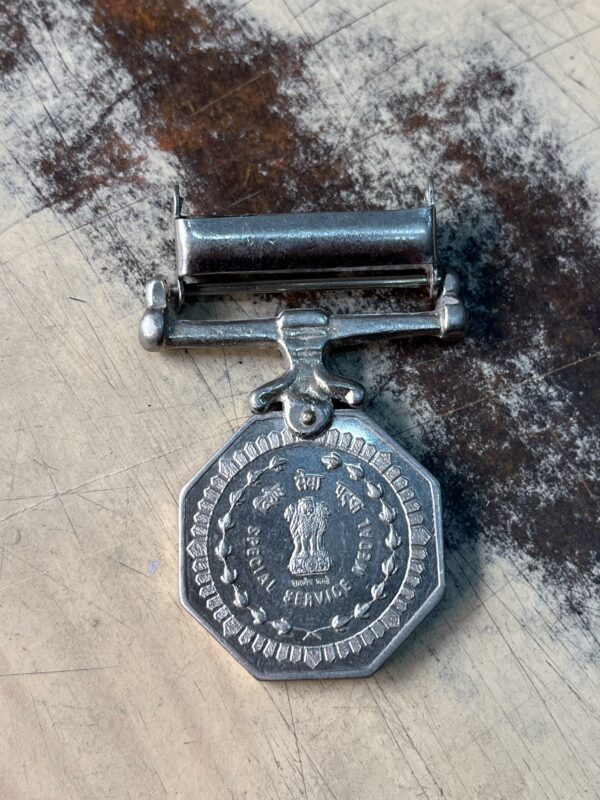 Rare and Original  , NEW SPECIAL SERVICE MEDAL SURAKSHA with new laser naming - Image 2