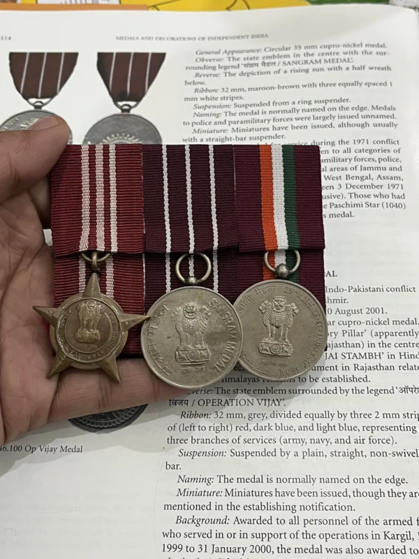 GROUP OF MEDALS PASCHIMI STAR NAMED AND REST UNAMED - Image 2