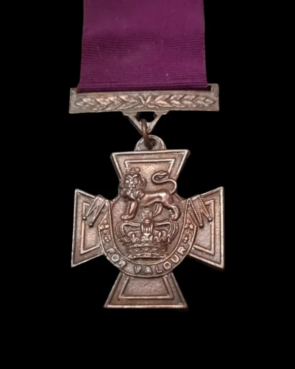 WW2 VICTORIA CROSS 1945 (Tailor Copy)